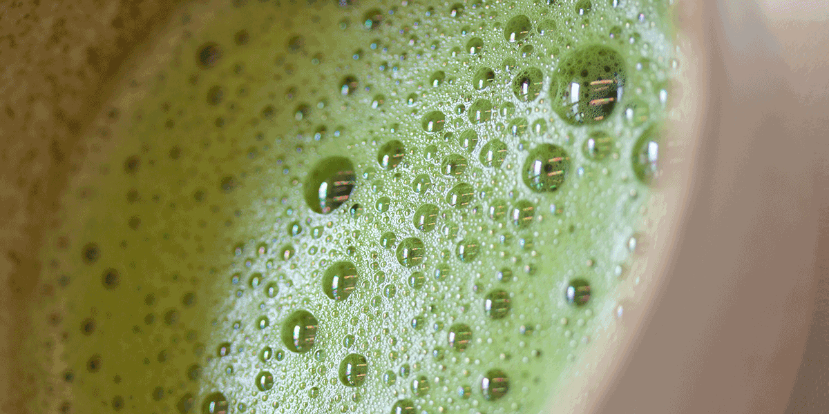 So bereitet man Matcha (japanischer Grüntee) zu